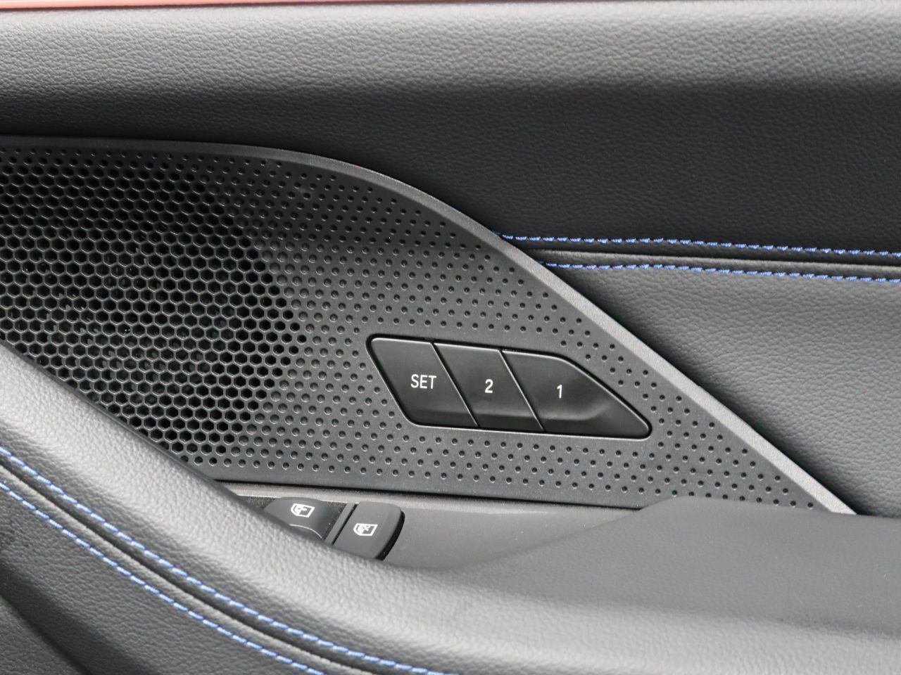 G26 420d xDrive Gran Coupe RHD