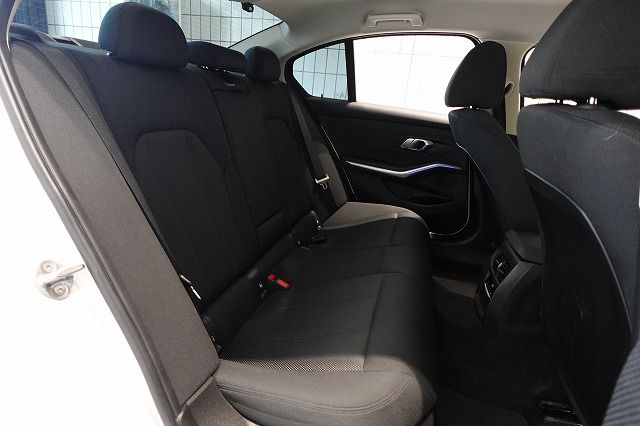 G20 318i Saloon RHD MX