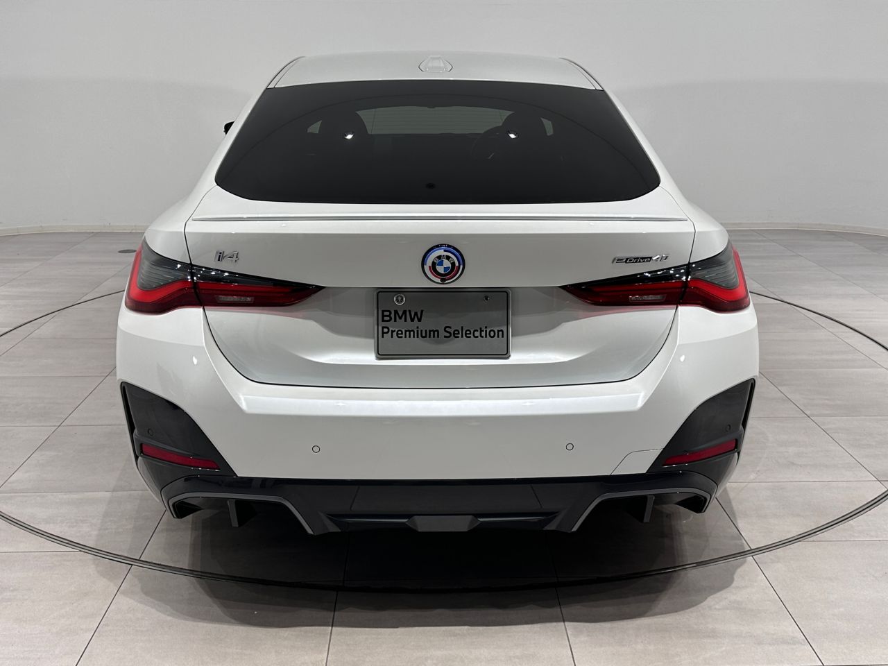 G26 i4 eDrive40 RHD