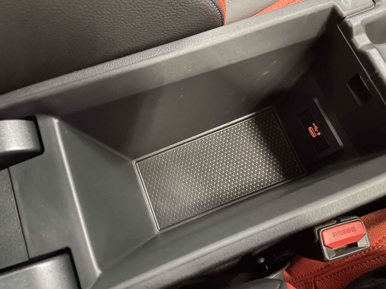 F40 M135i xDrive Sports Hatch 5-door B48 2.0i