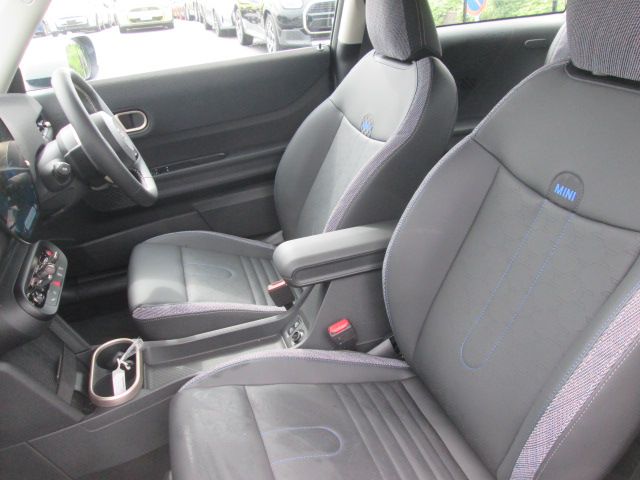 F66 MINI Cooper C 3Dr