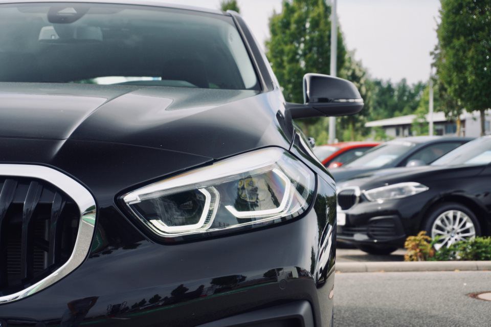 BMW 118