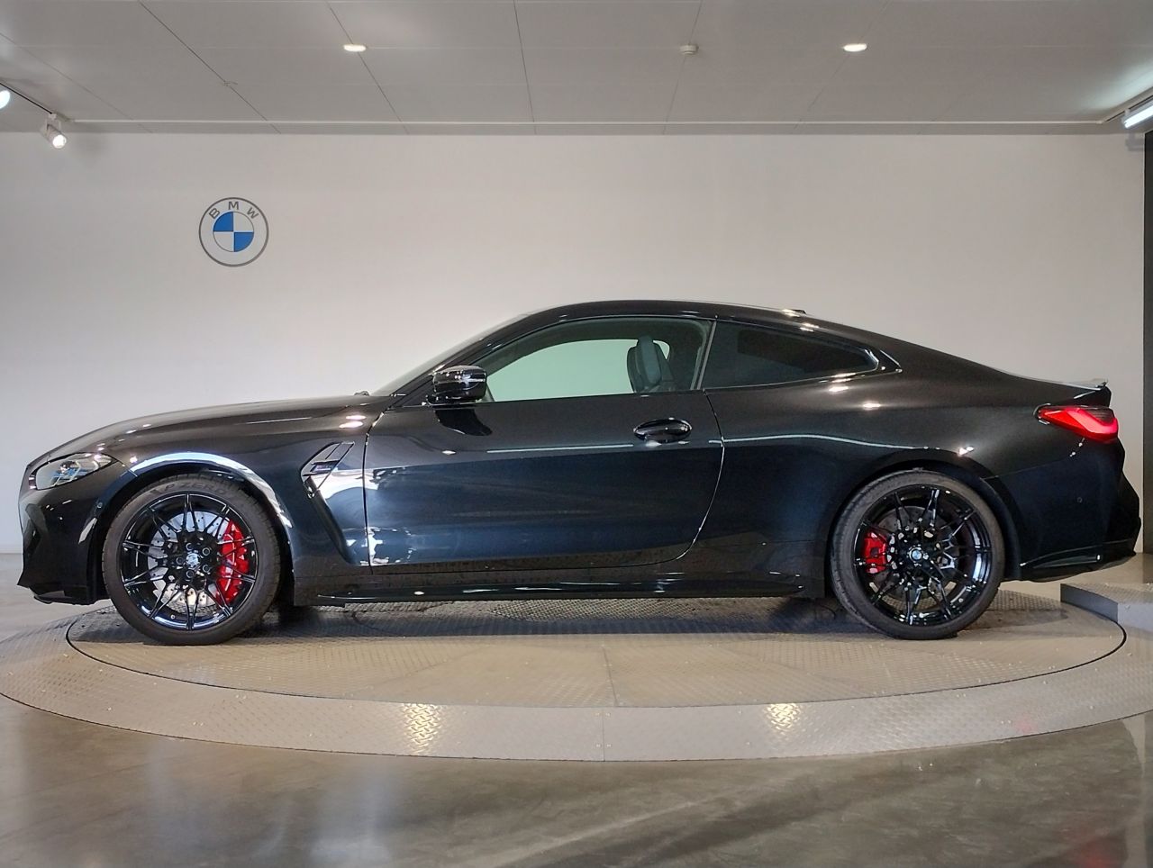 G82 M4 Competition M xDrive Coupe RHD