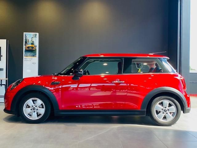 MINI One Hatch RHD F56