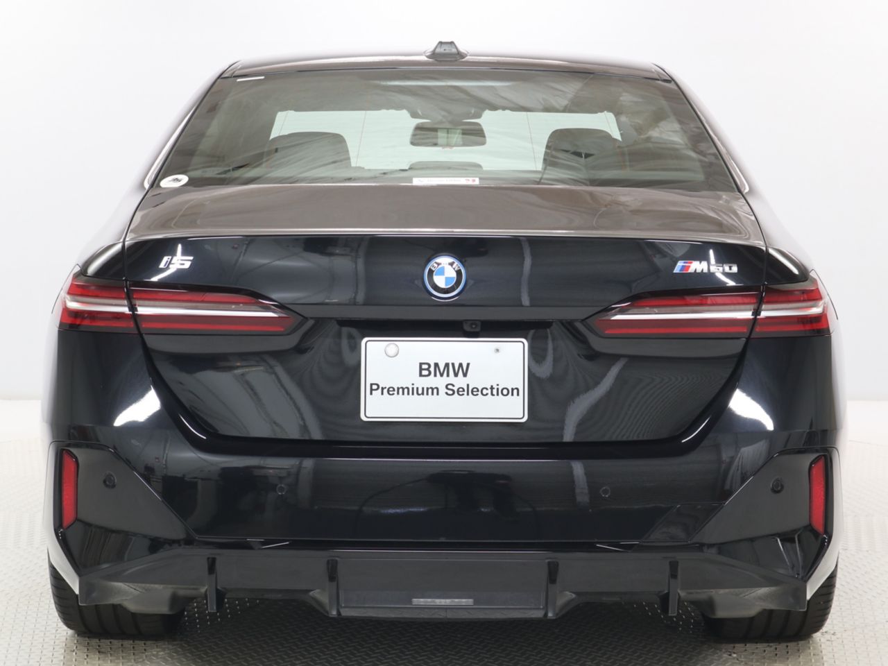 BMW i5 M60 xDrive Sedan RHD