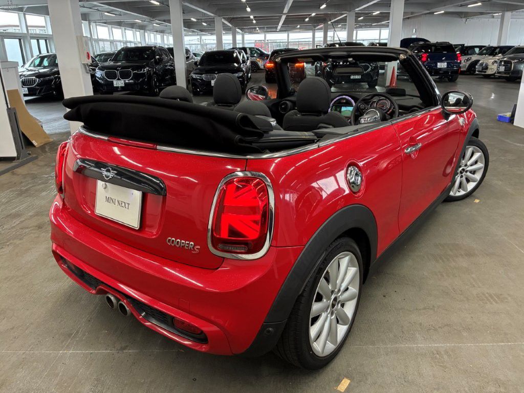 F57 MINI Cooper S Convertible LCI