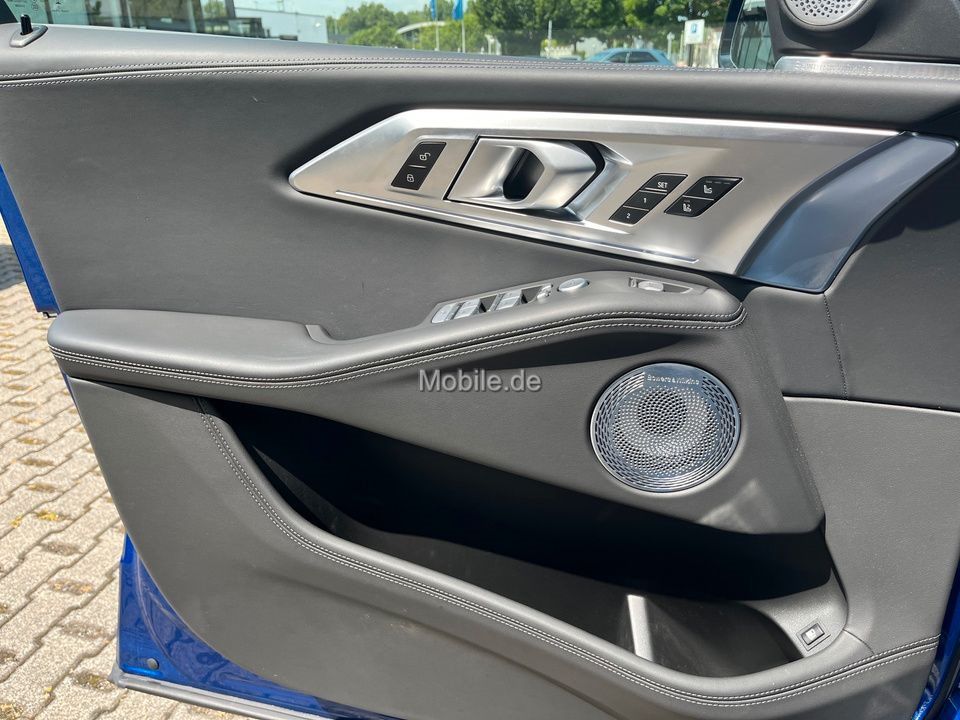 BMW XM