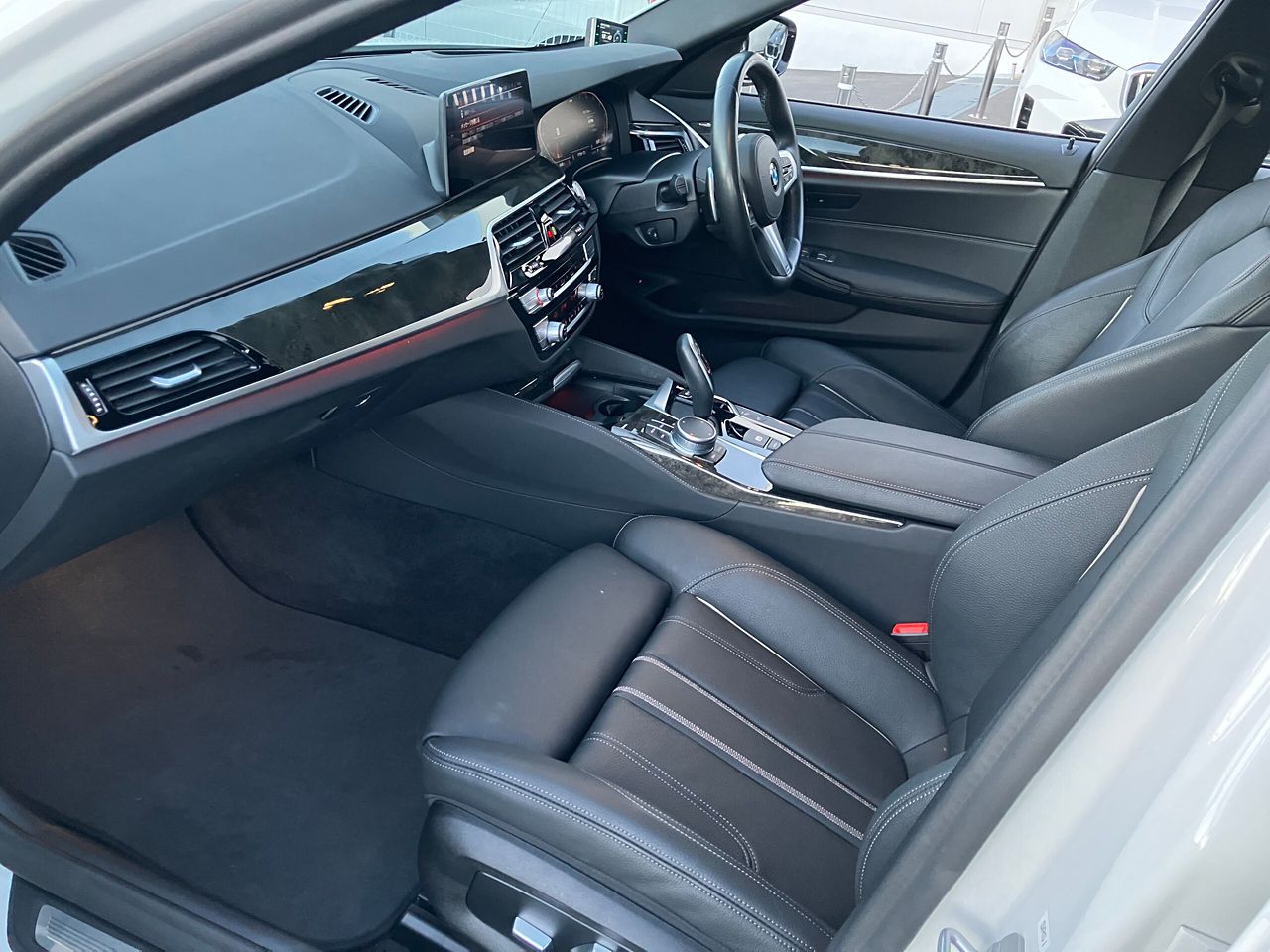 G30 520i SE Saloon B48 2.0i TU