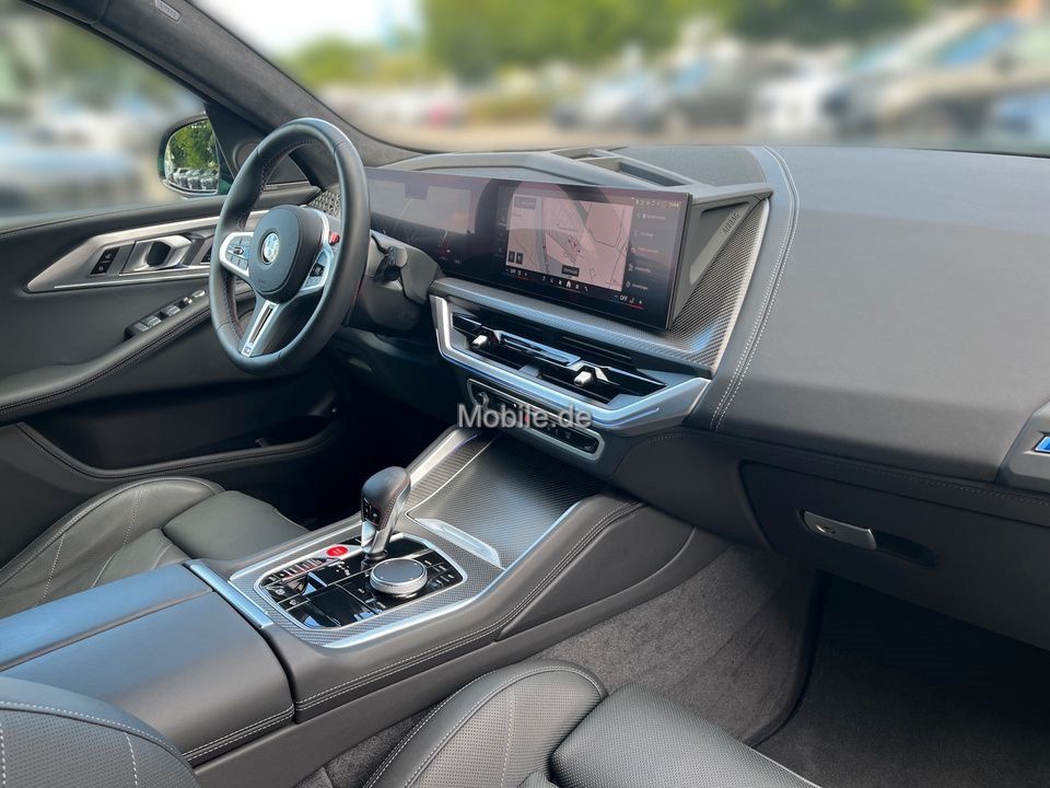 BMW XM