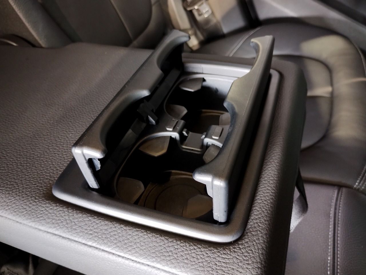 X1 sDrive18i RHD