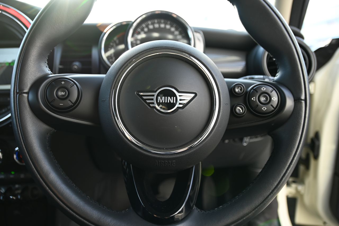 F55 MINI Cooper 5-Door Hatch LCI