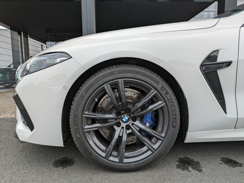 BMW M8