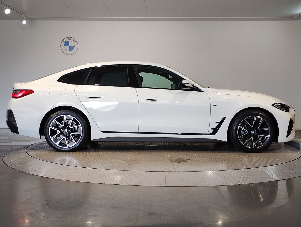 G26 420d xDrive Gran Coupe RHD