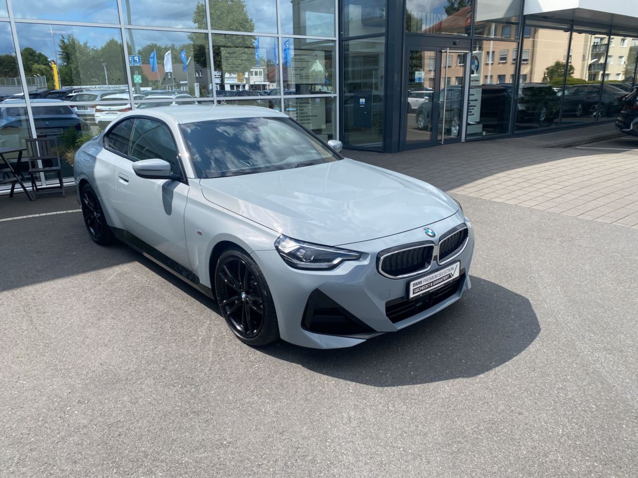 BMW 218