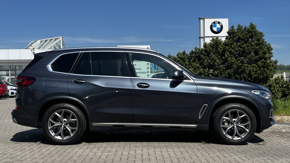 X5 xDrive30d