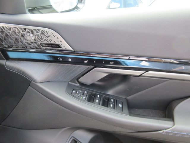 BMW i5 eDrive40 M Sport RHD