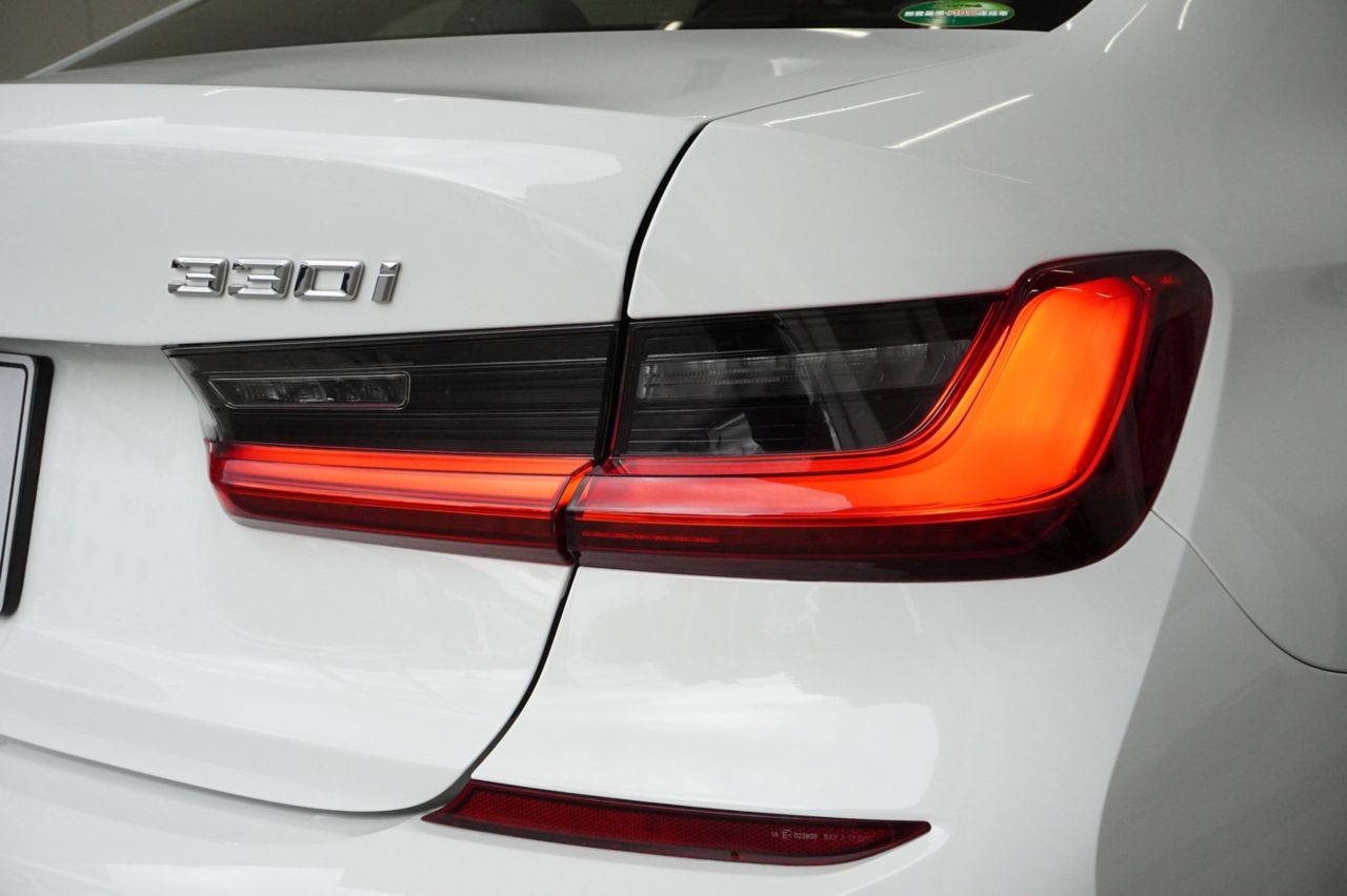 G20 330i Saloon RHD MX