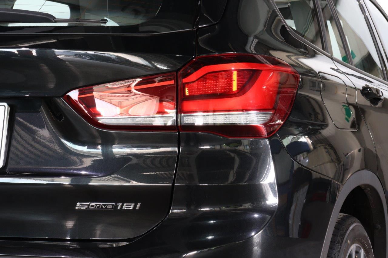 X1 sDrive18i RHD