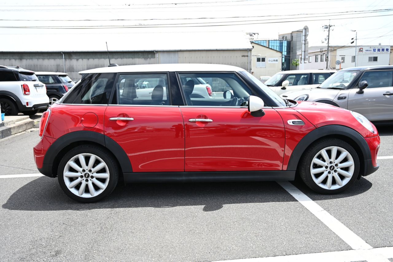 F55 COOPER