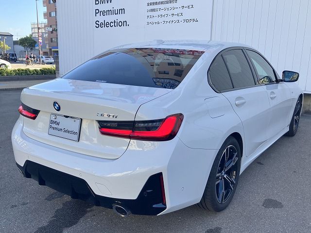 G20 320i Saloon LCI RHD MX