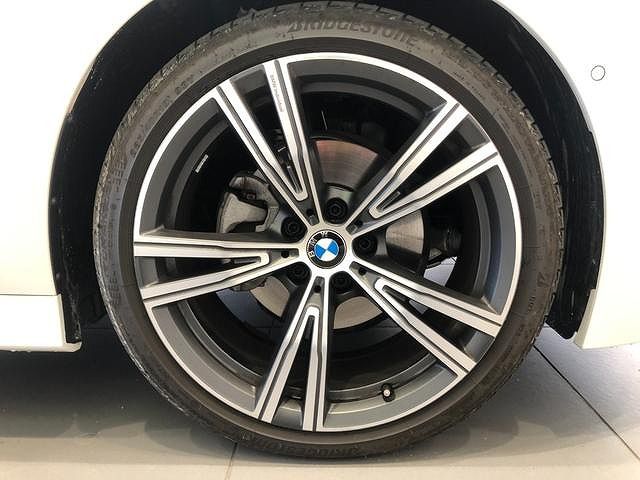 320d xDrive Berline RHD