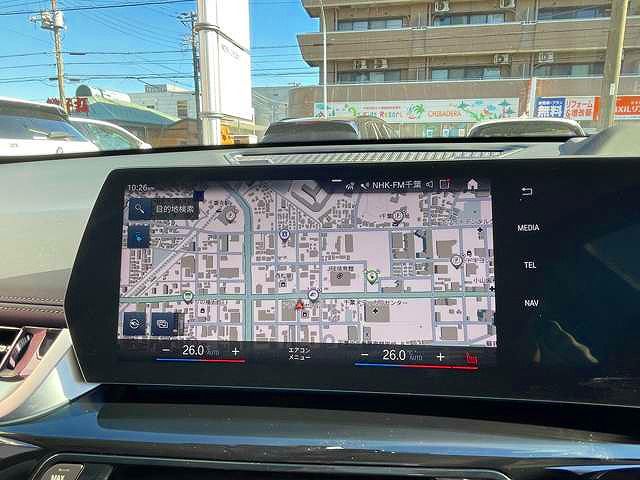 U11 iX1 xDrive30