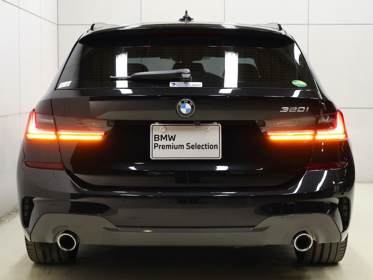 G21 320i RHD