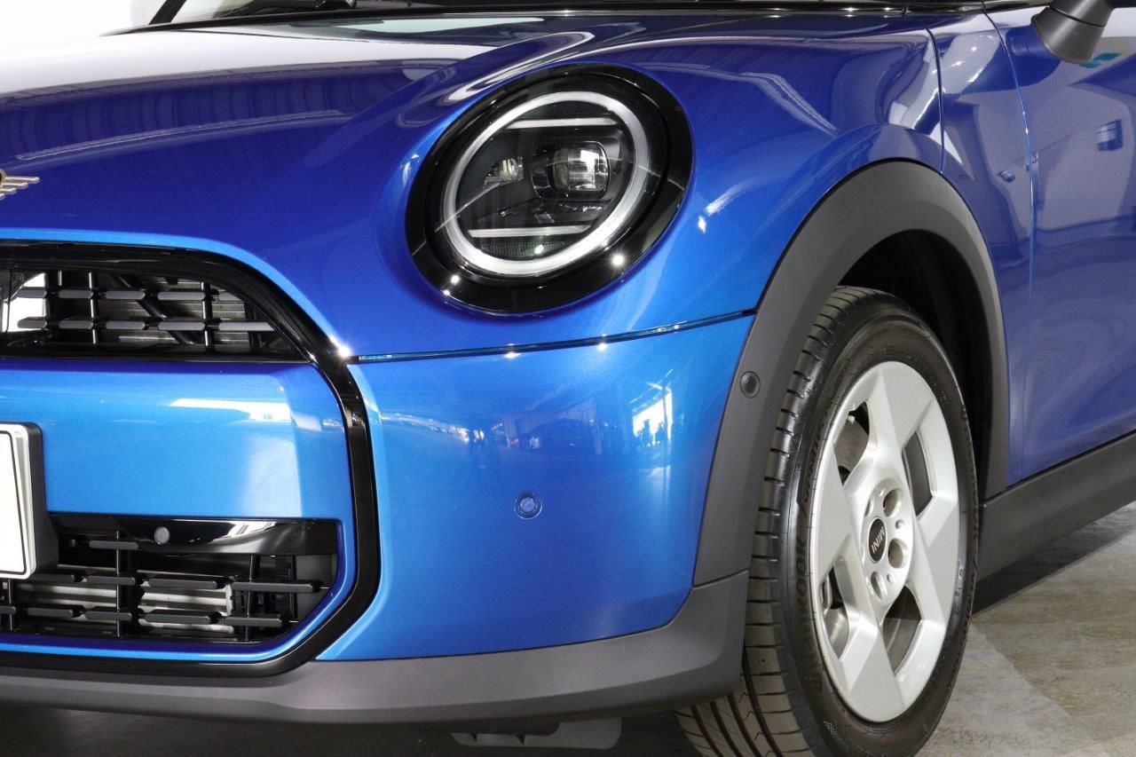 F66 MINI Cooper C 3Dr