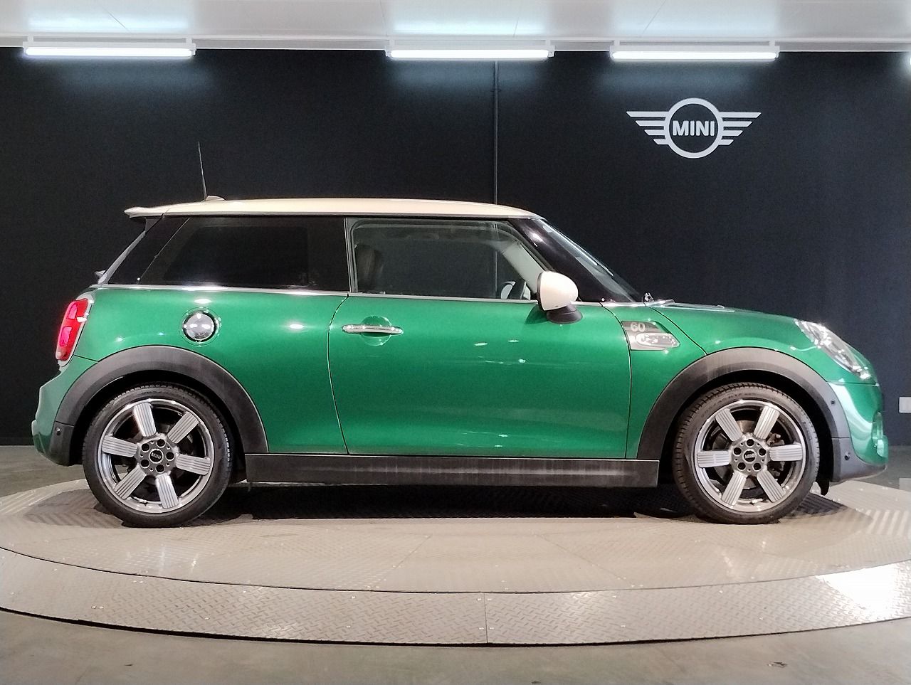 F56 MINI Cooper S 3-Door Hatch LCI
