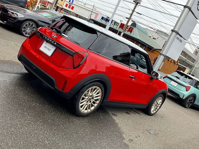 F66 MINI Cooper C 3Dr