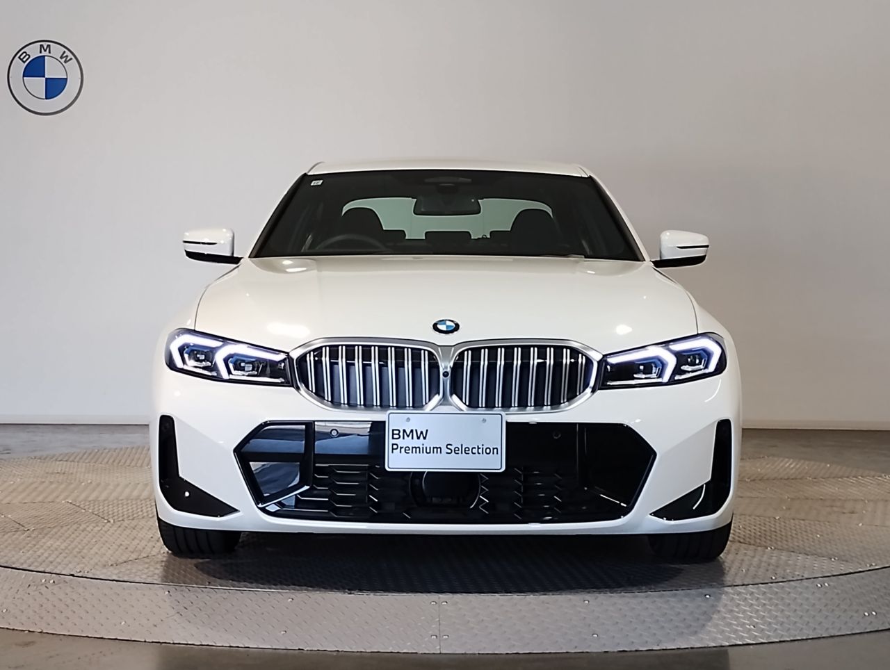 320d xDrive Berline RHD