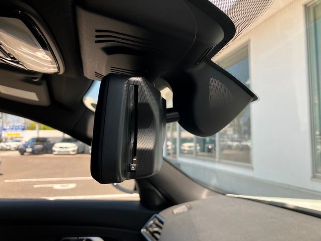 G20 320i Saloon RHD TU