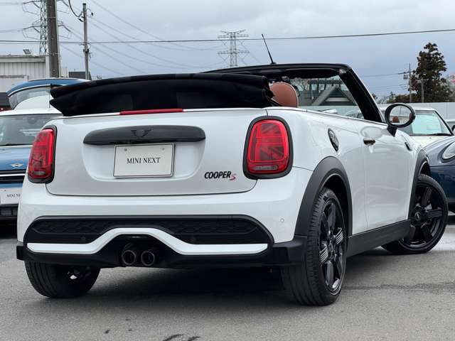 MINI Cooper S Convertible RHD