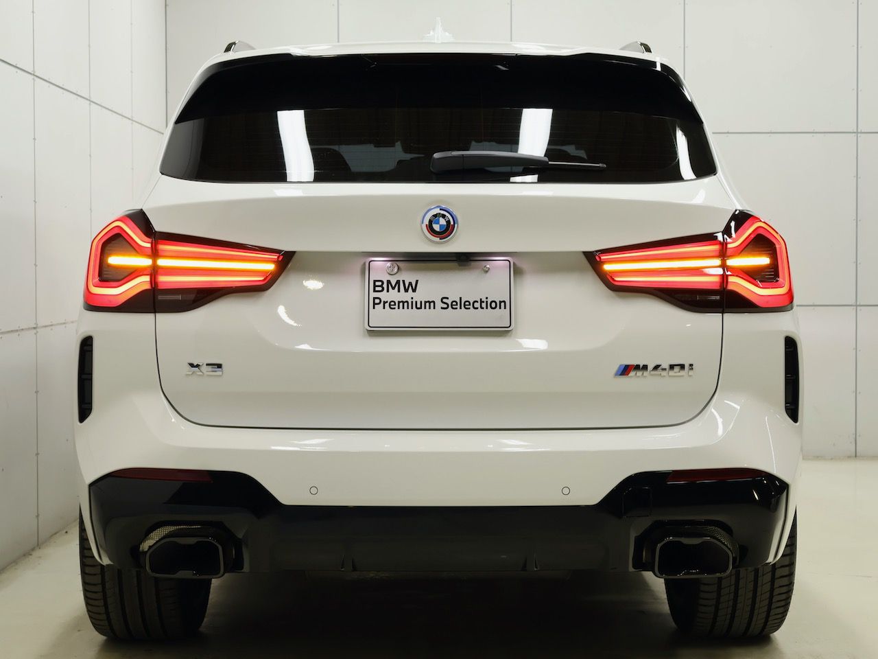 G01 X3 M40i RHD LCI ZA