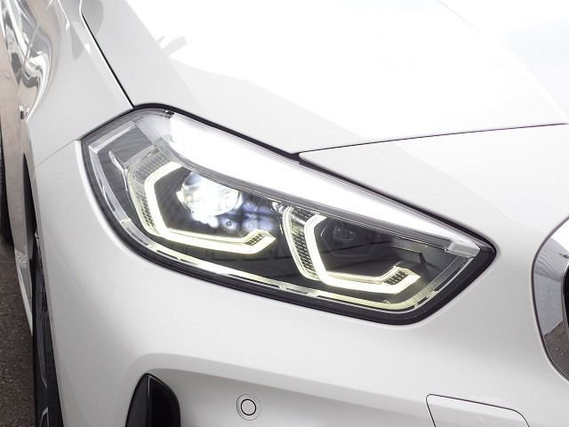 F40 118d Sports Hatch 5-door B47 2.0d