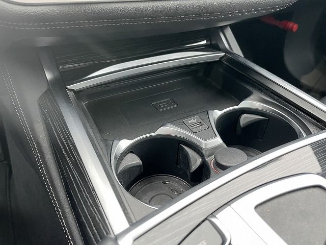 750i xDrive Sedan