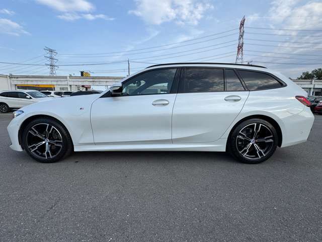 318i Touring RHD