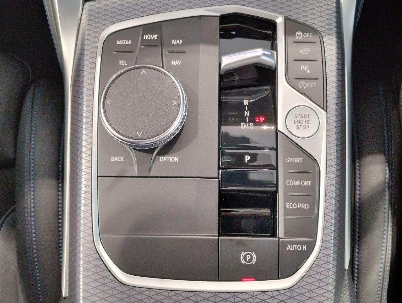 G26 420d xDrive Gran Coupe RHD