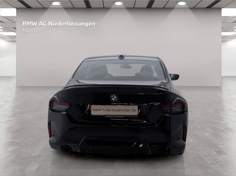 BMW 218