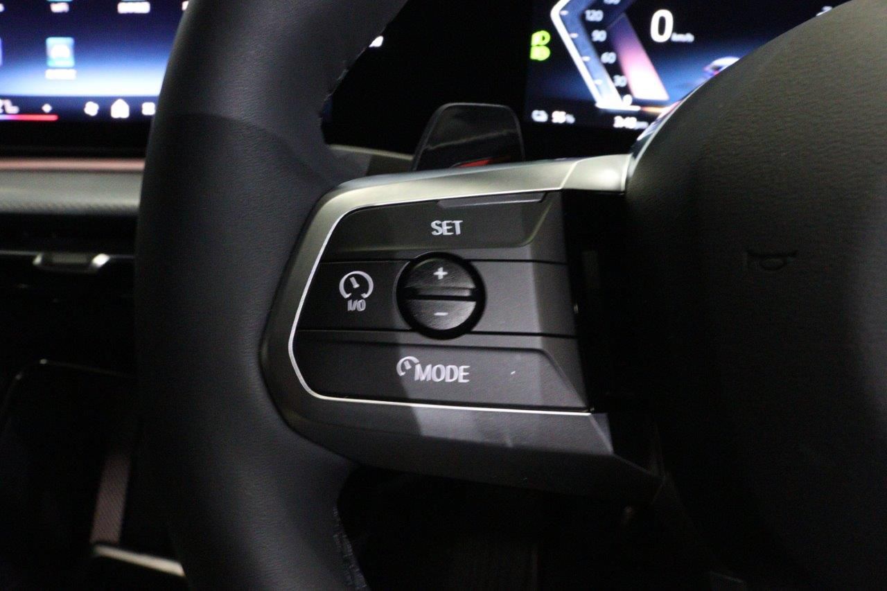 iX2 xDrive30 MSP