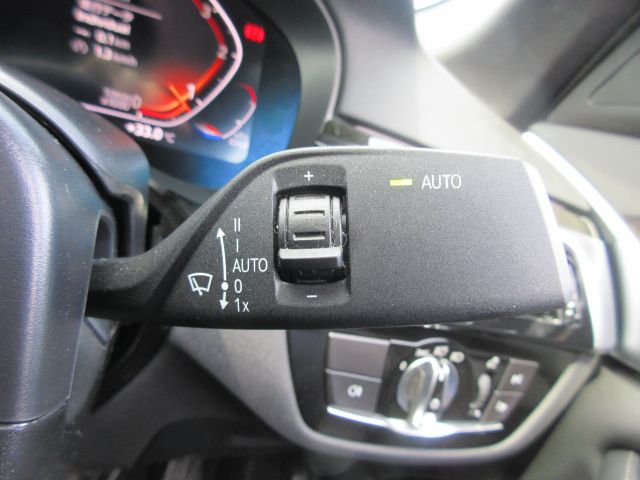 520d xDrive Sedan RHD