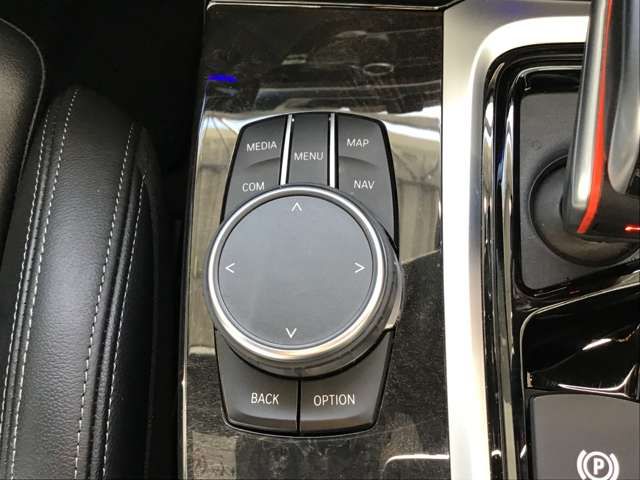 X4 M RHD