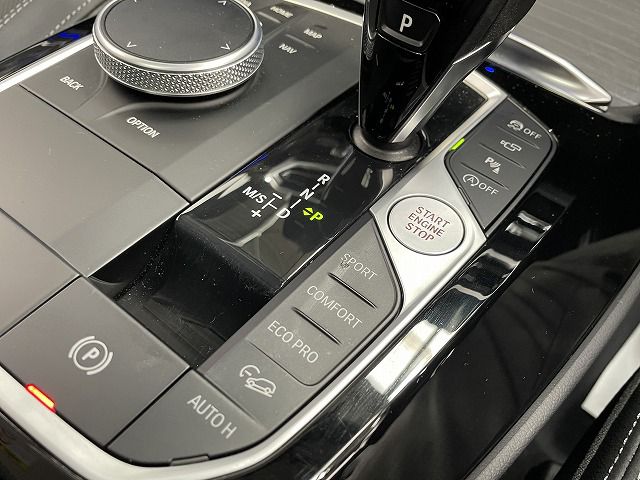 G01 X3 xDrive20d RHD ZA LCI