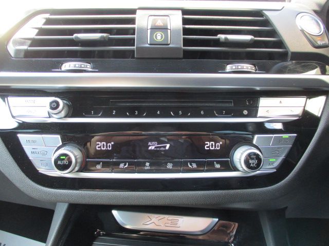 X3 20D