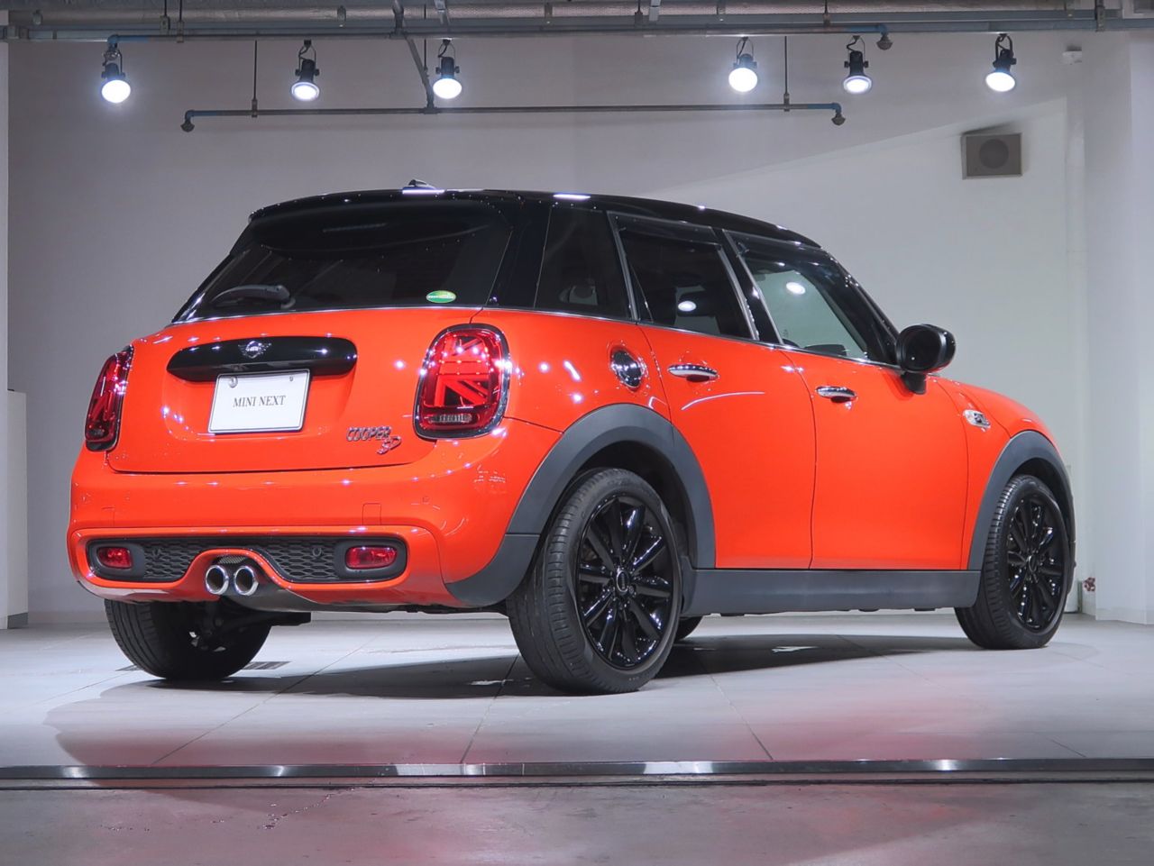 F55 MINI Cooper SD 5dr Hatch LCI