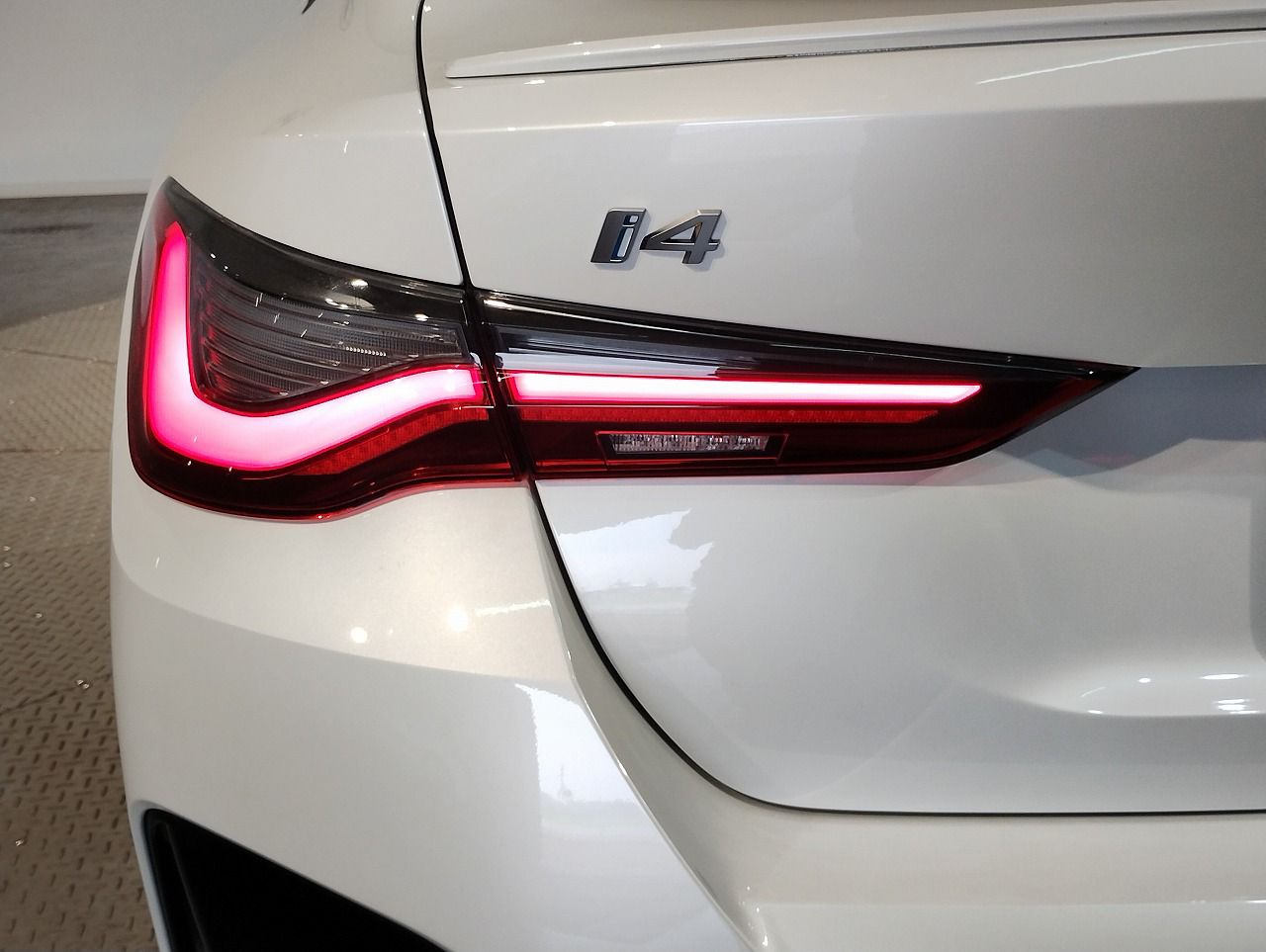 G26 i4 M50 RHD