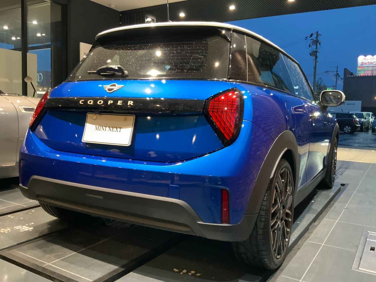 F66 MINI Cooper C 3Dr