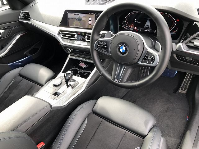 G21 320i RHD
