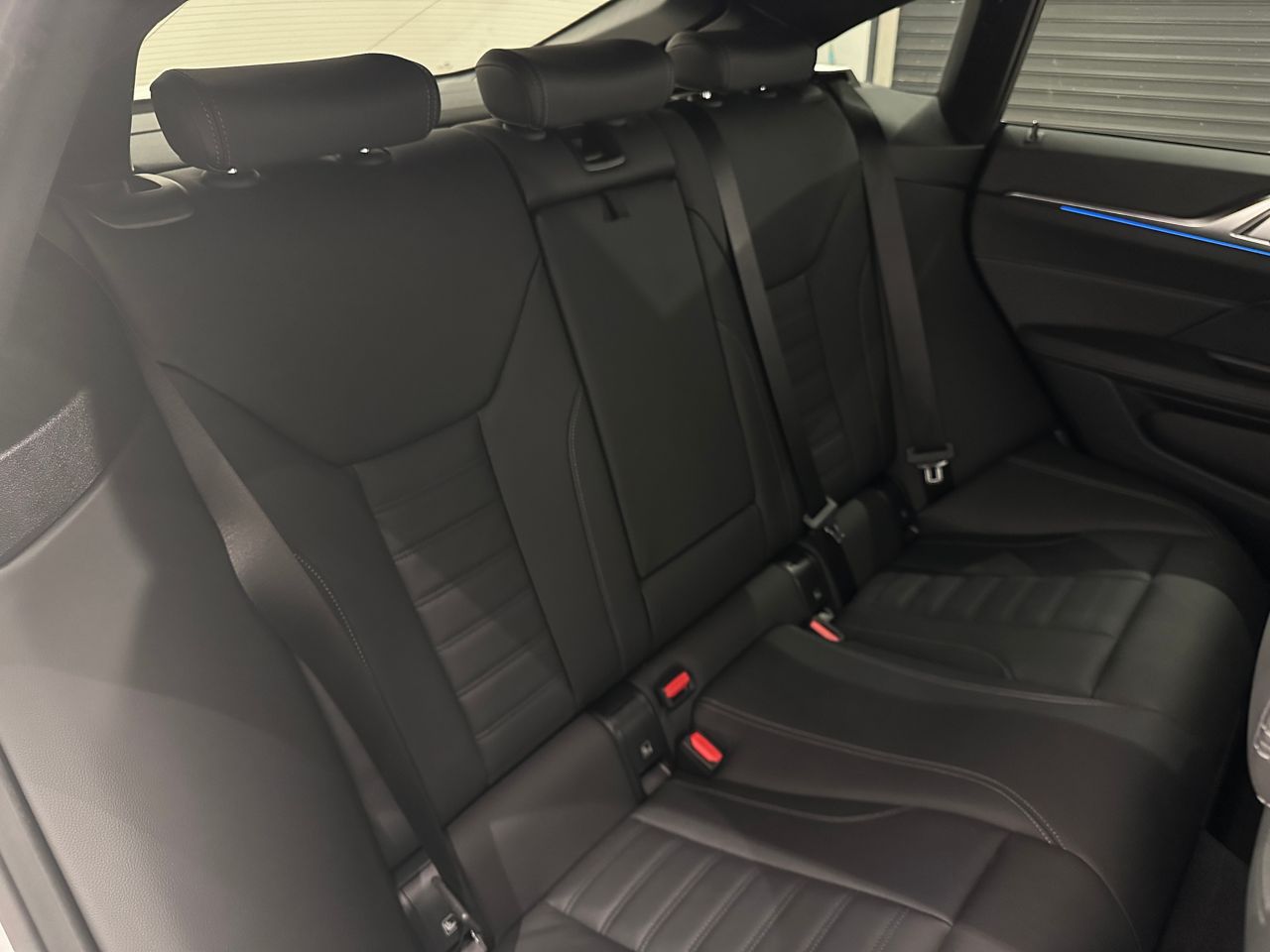 G26 i4 eDrive40 RHD
