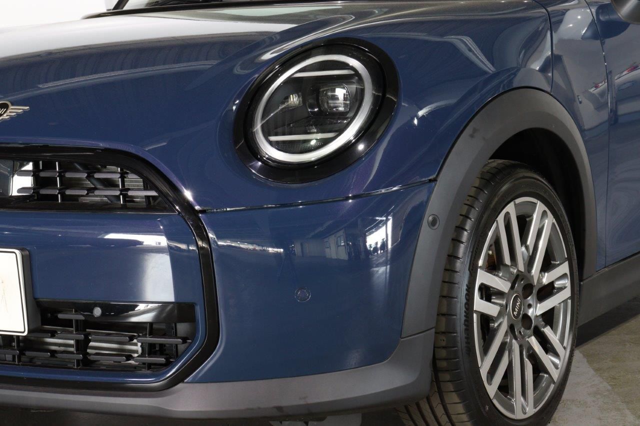 F66 MINI Cooper C 3Dr